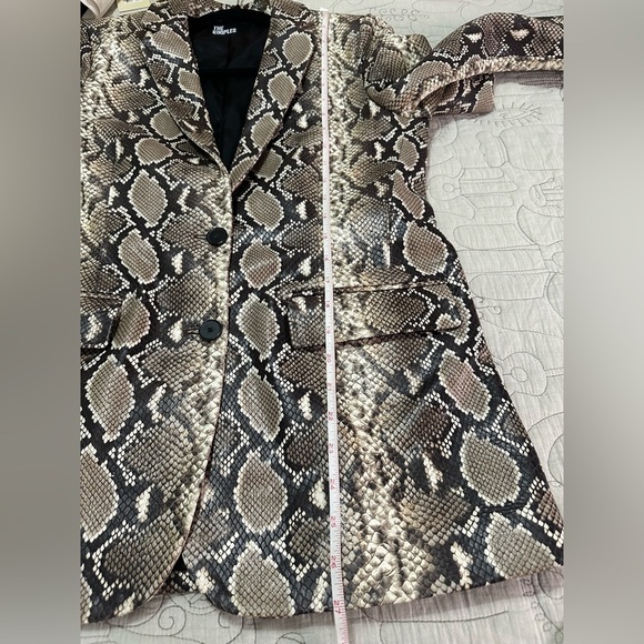 NEW The Kooples Leather Python Print Blazer Sz 1 (S) - Picture 13 of 15